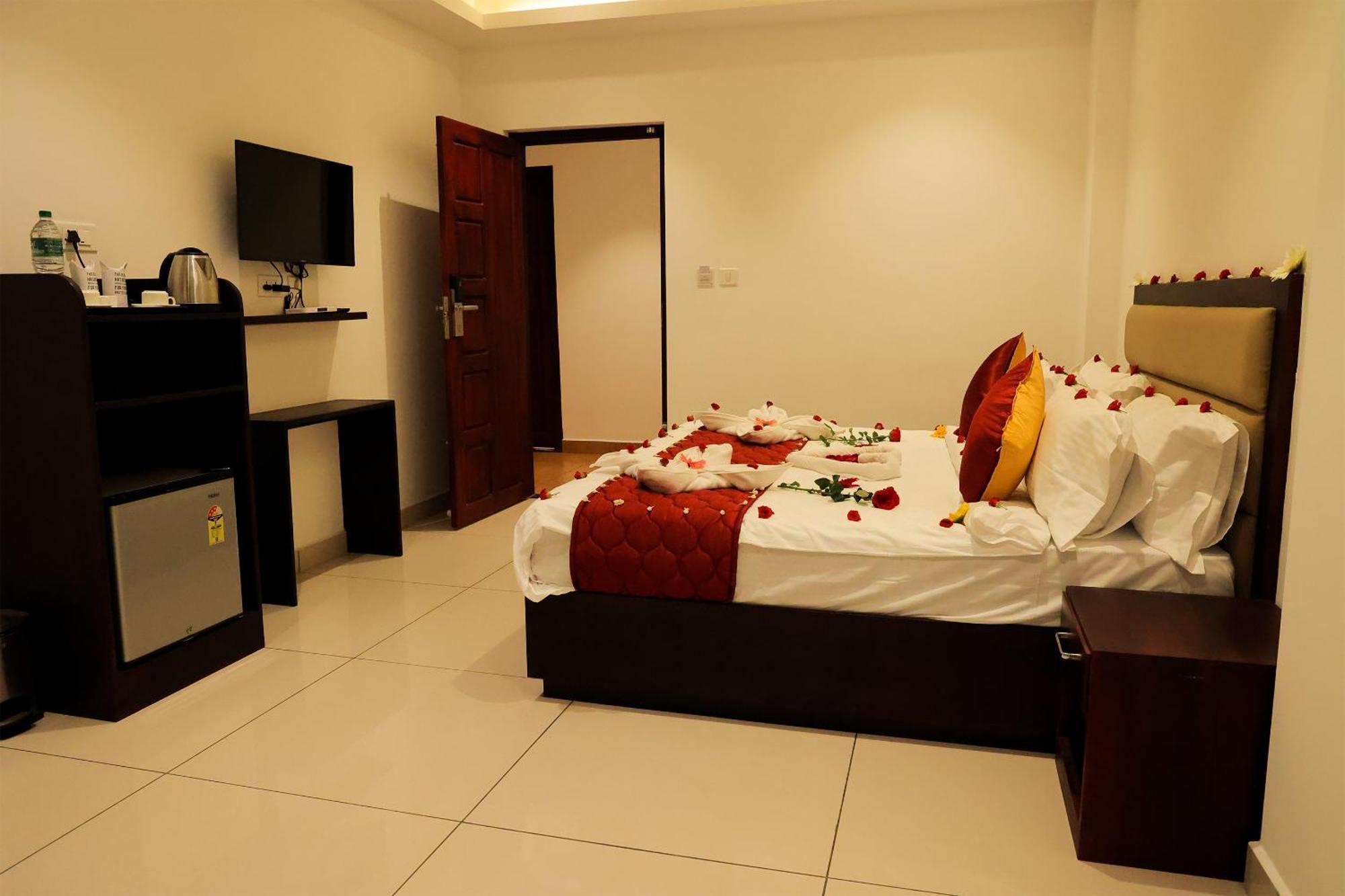 Spring Valley Resort Thekkady Exterior photo